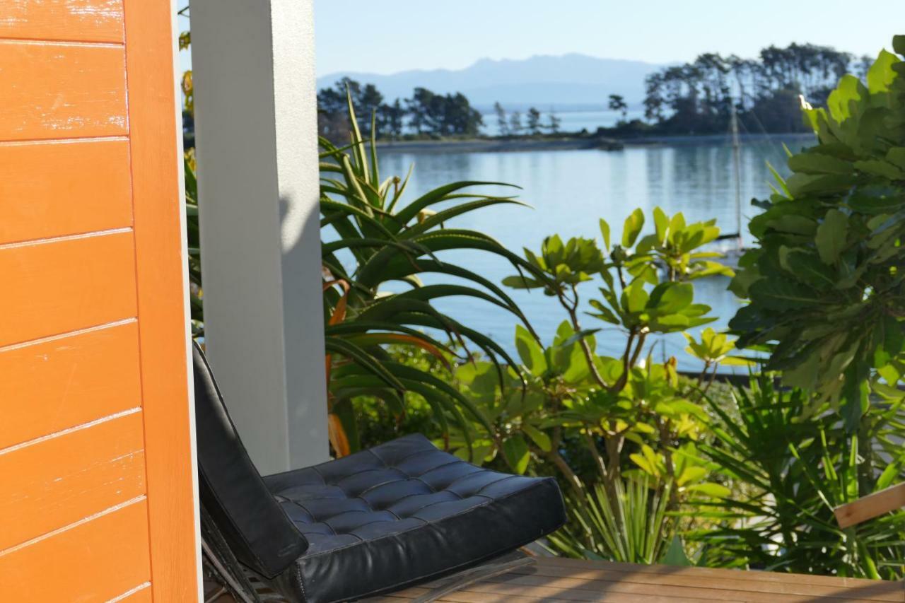 Waterfront Bliss Hotel เนลสัน ภายนอก รูปภาพ